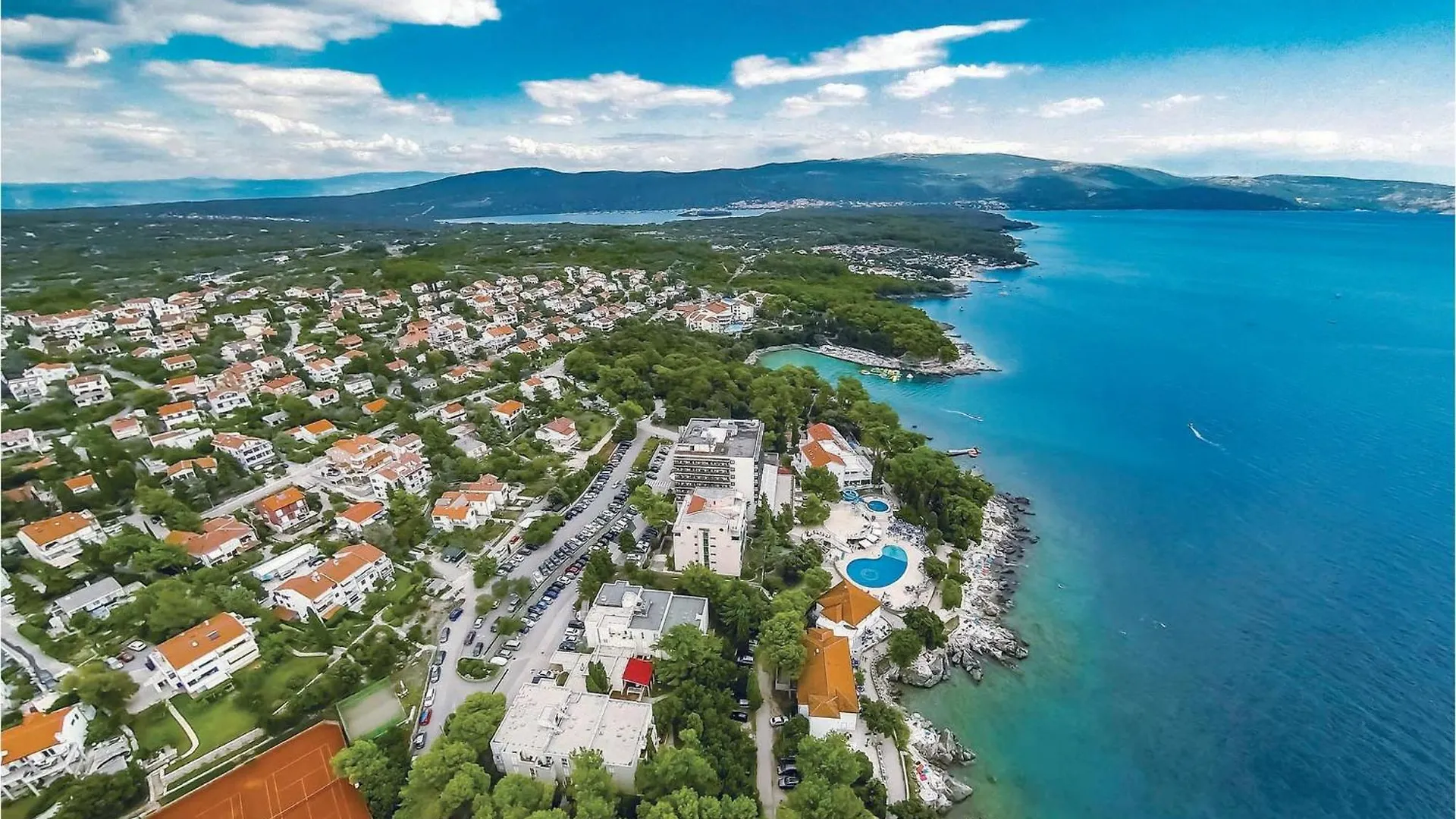 3 Bedroom Stunning Home In Malinska
